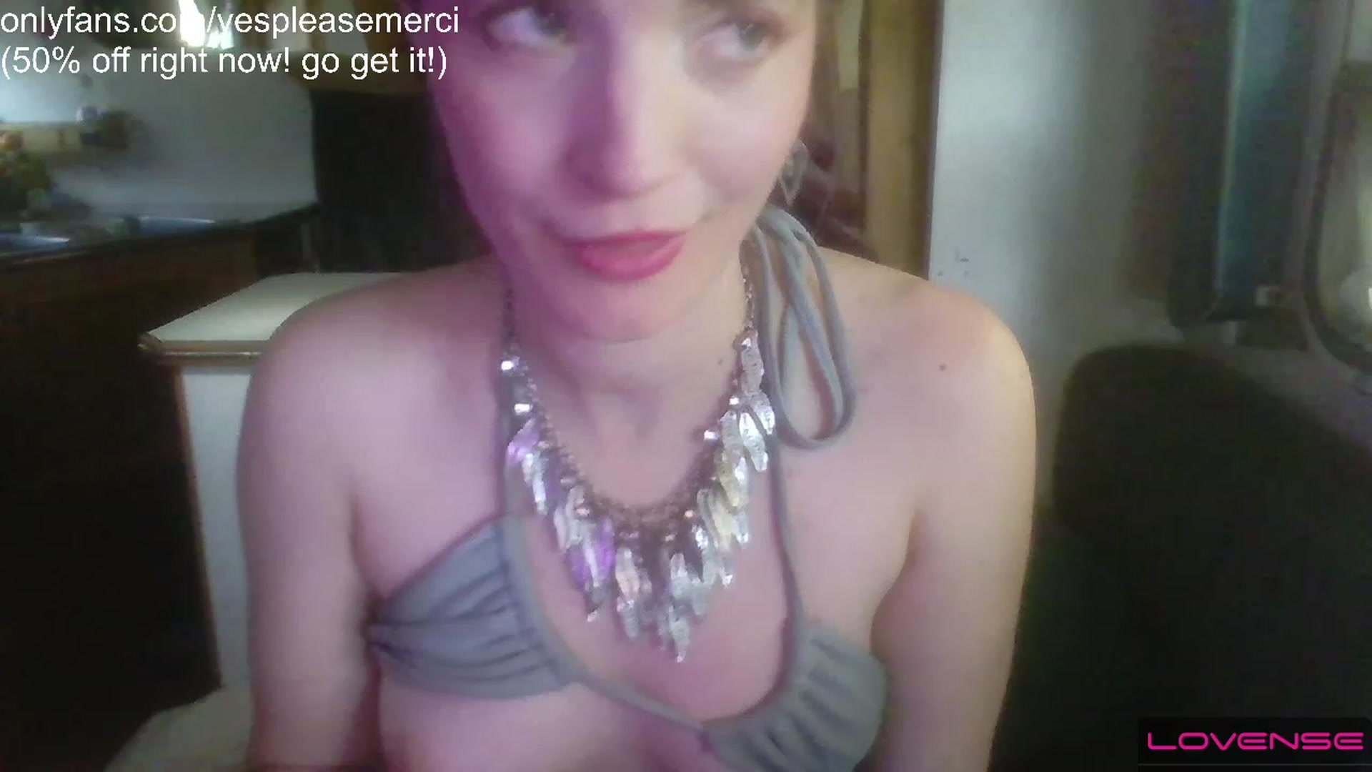 Gallery image thumbnail from yespleasemmhm's myfreecams stream on, 03/27/2023, 19:28 image 10 of 20