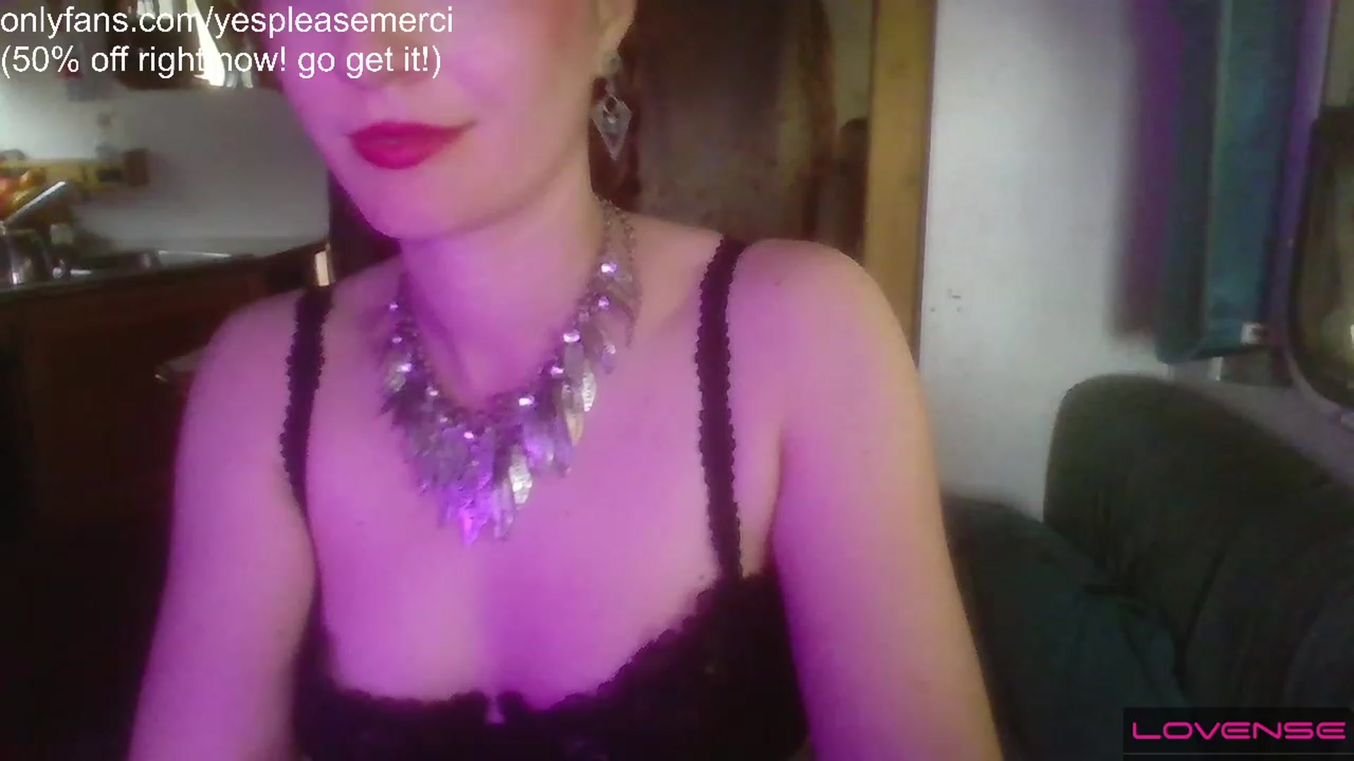 Gallery image thumbnail from yespleasemmhm's myfreecams stream on, 03/28/2023, 17:42 image 20 of 20