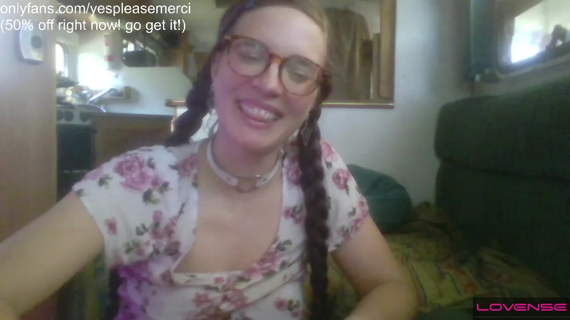 Gallery image thumbnail from yespleasemmhm's myfreecams stream on, 03/30/2023, 19:13 image 13 of 20