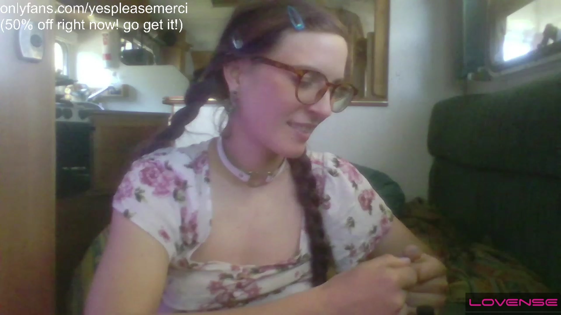 Gallery image thumbnail from yespleasemmhm's myfreecams stream on, 03/30/2023, 19:13 image 12 of 20