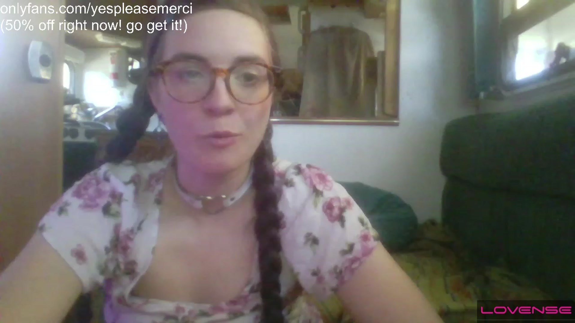 Gallery image thumbnail from yespleasemmhm's myfreecams stream on, 03/30/2023, 19:13 image 2 of 20
