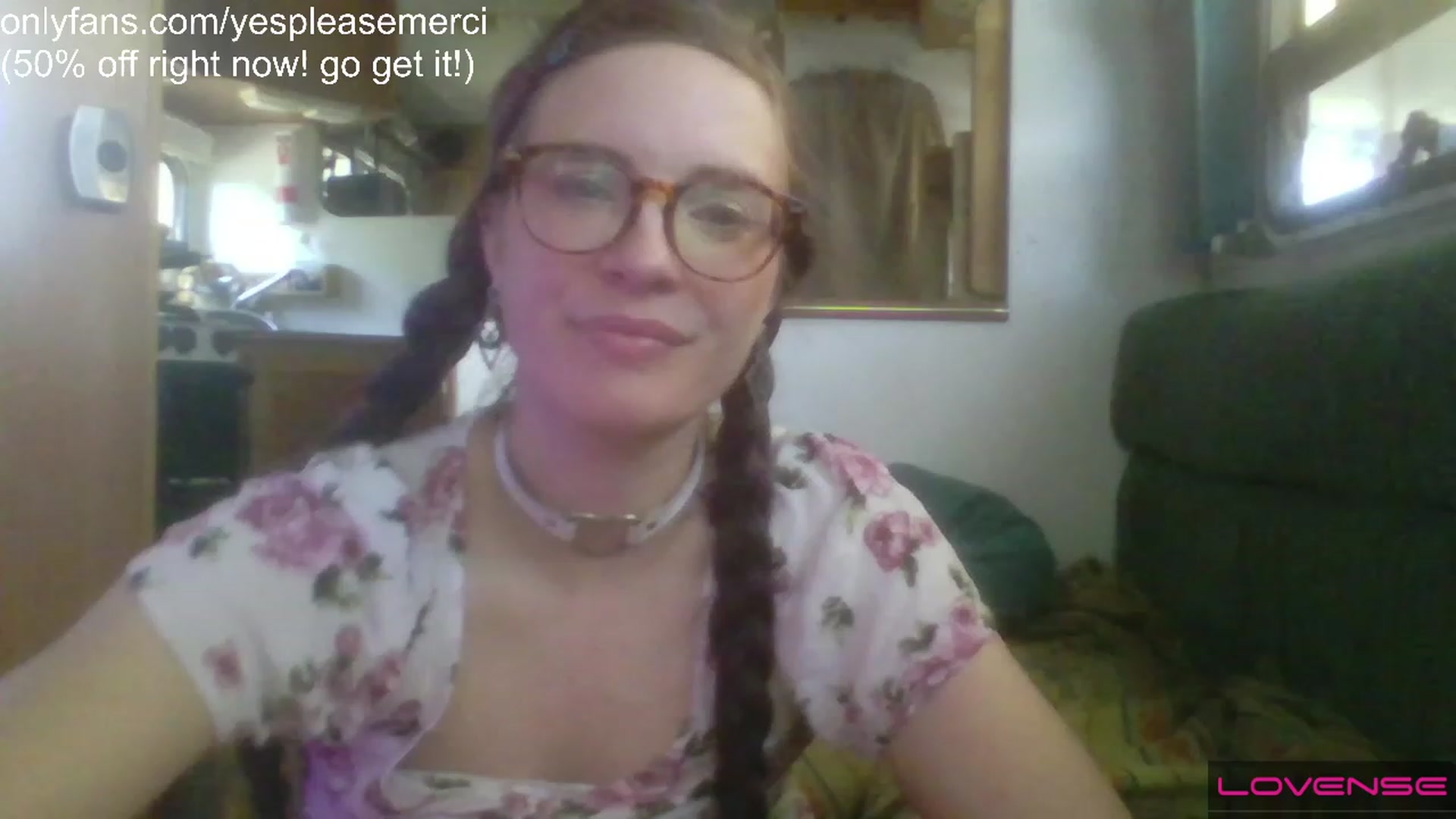 Gallery image thumbnail from yespleasemmhm's myfreecams stream on, 03/30/2023, 19:13 image 5 of 20