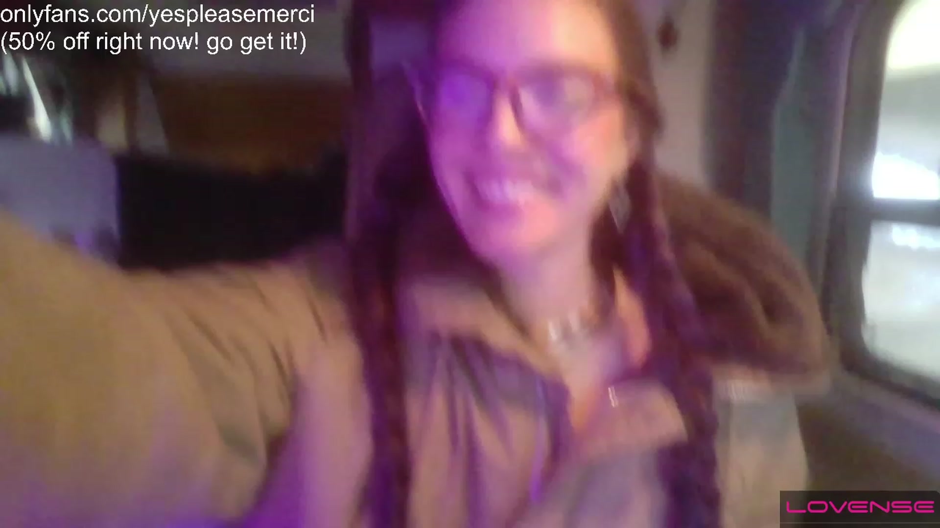 Gallery image thumbnail from yespleasemmhm's myfreecams stream on, 03/31/2023, 19:50 image 1 of 20