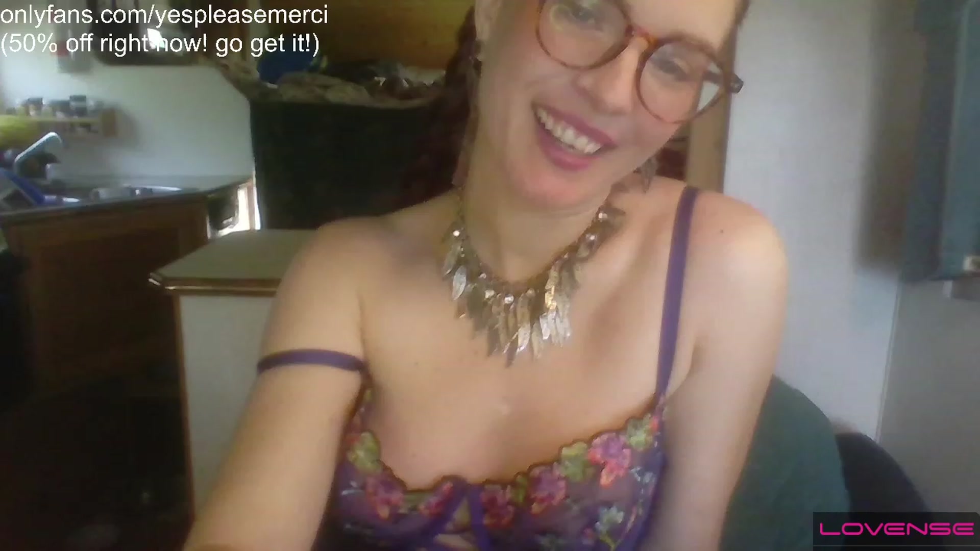 Gallery image thumbnail from yespleasemmhm's myfreecams stream on, 04/03/2023, 14:33 image 3 of 20