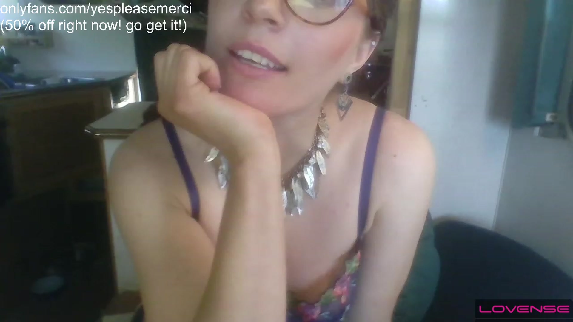 Gallery image thumbnail from yespleasemmhm's myfreecams stream on, 04/03/2023, 17:23 image 10 of 20