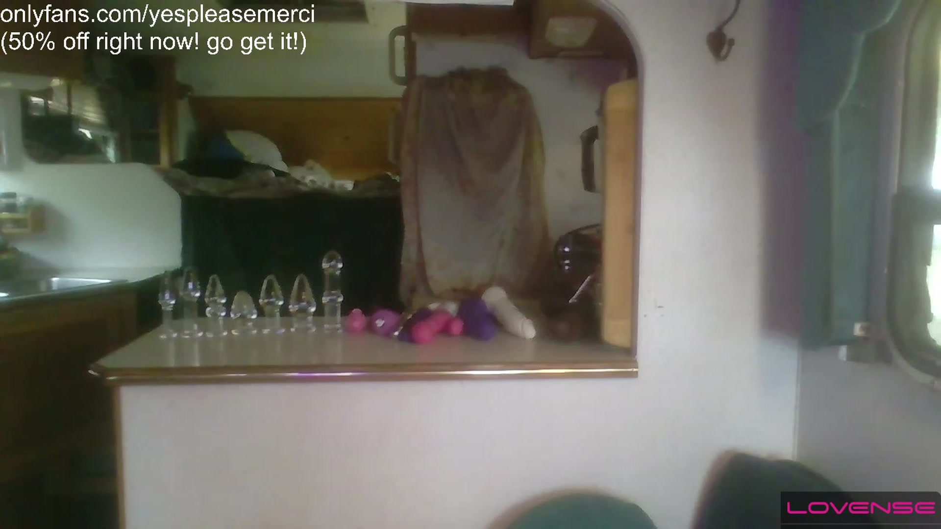 Gallery image thumbnail from yespleasemmhm's myfreecams stream on, 04/05/2023, 15:26 image 6 of 20