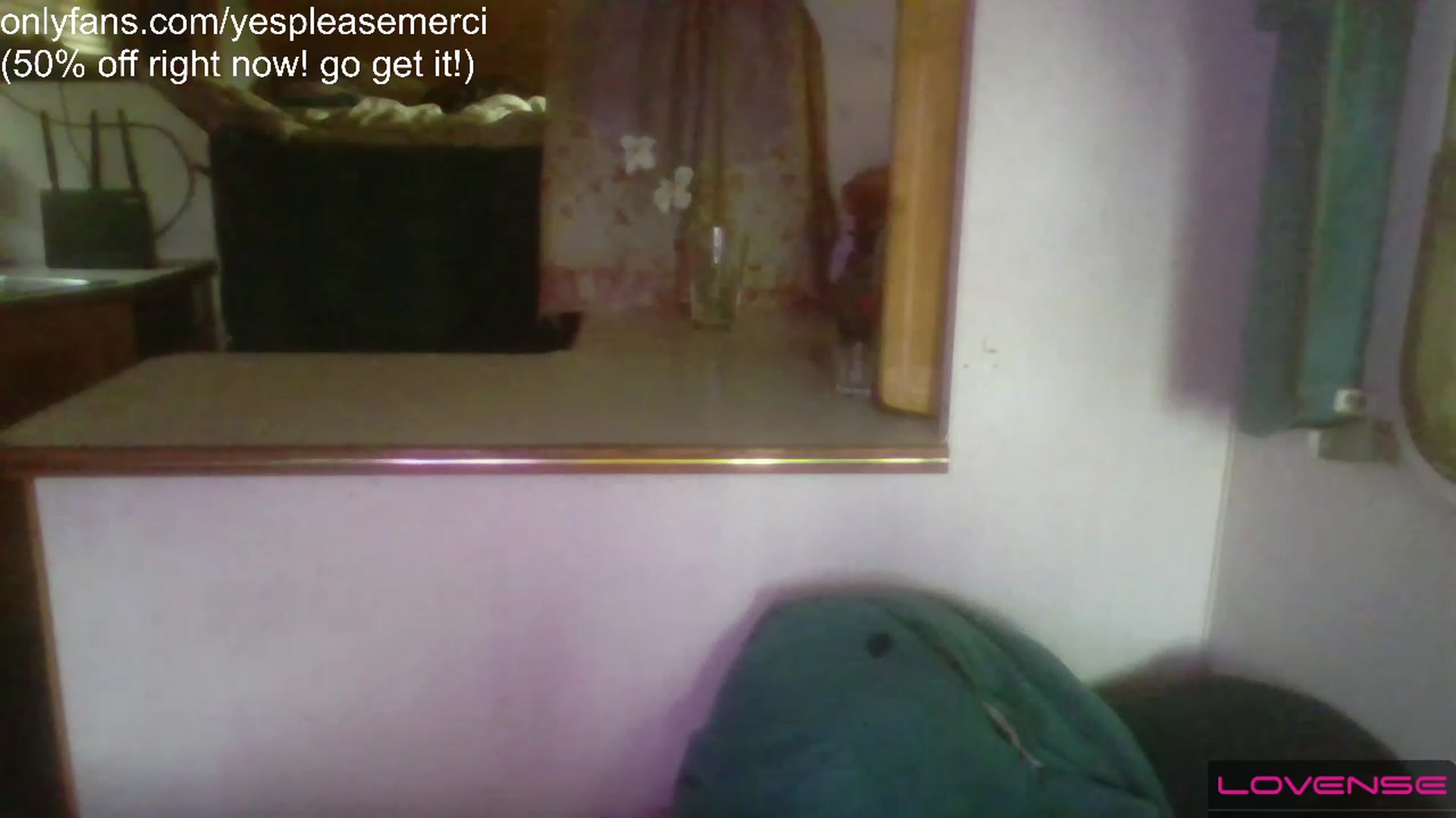 Gallery image thumbnail from yespleasemmhm's myfreecams stream on, 04/17/2023, 14:17 image 12 of 20