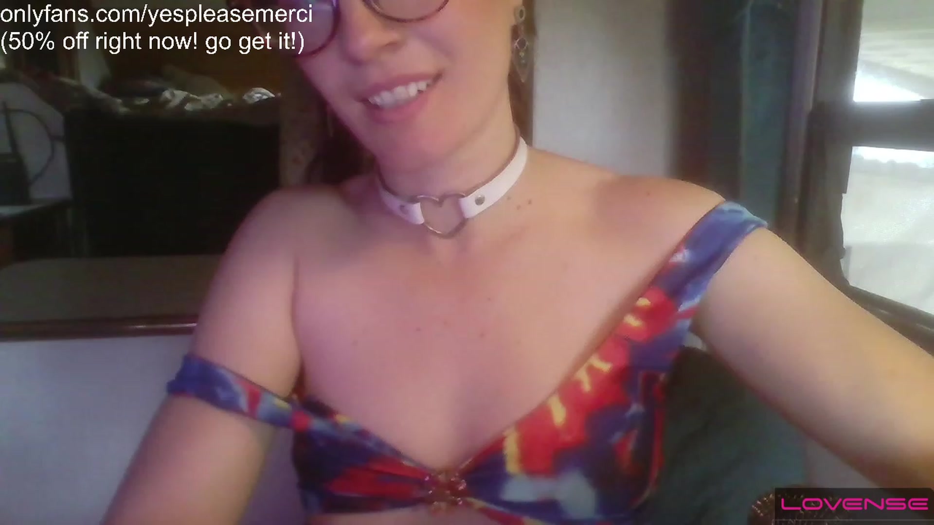 Gallery image thumbnail from yespleasemmhm's myfreecams stream on, 04/17/2023, 16:39 image 3 of 20