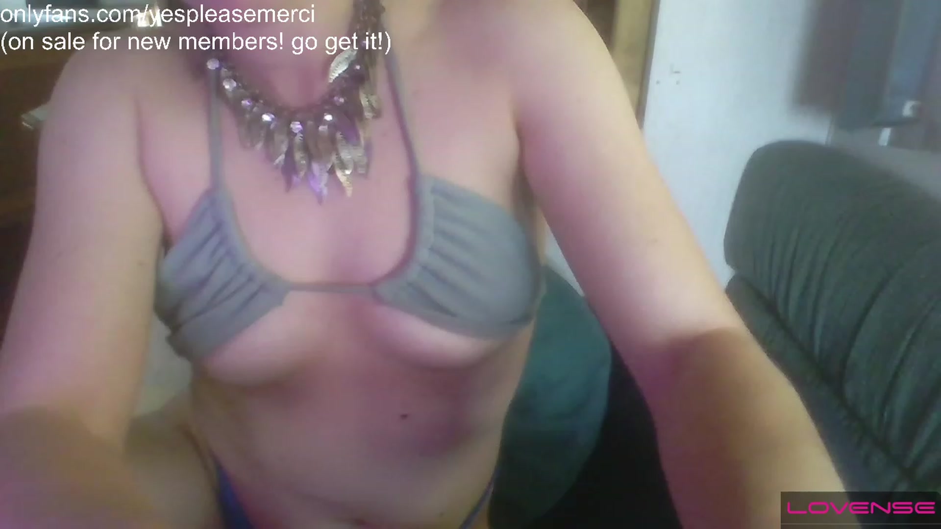 Gallery image thumbnail from yespleasemmhm's myfreecams stream on, 04/25/2023, 18:55 image 1 of 20