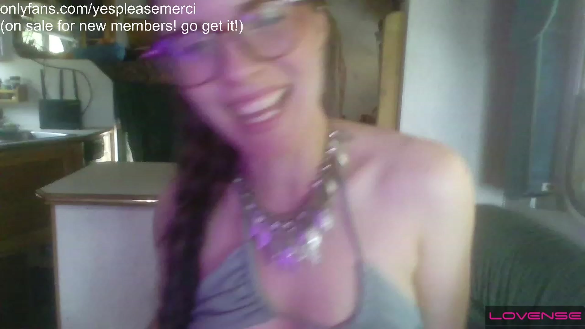 Gallery image thumbnail from yespleasemmhm's myfreecams stream on, 04/25/2023, 18:55 image 11 of 20