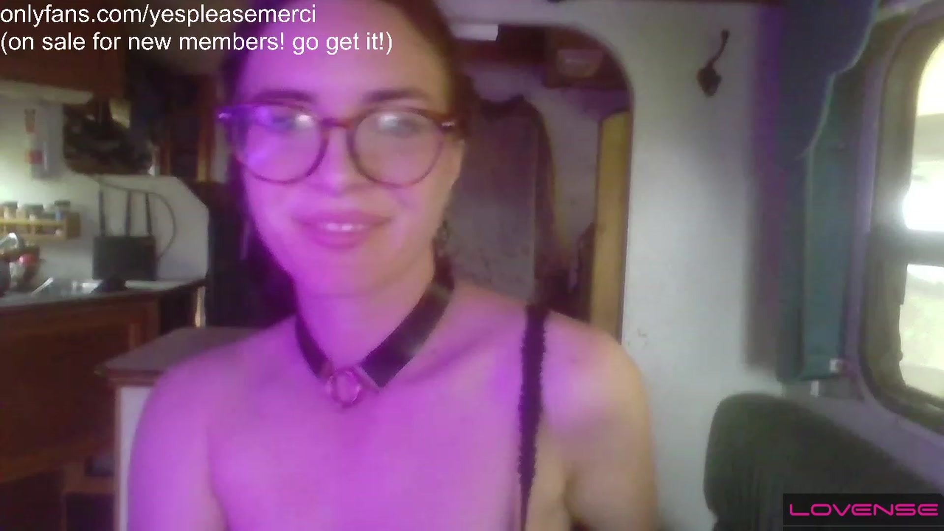 Gallery image thumbnail from yespleasemmhm's myfreecams stream on, 04/28/2023, 17:38 image 2 of 20