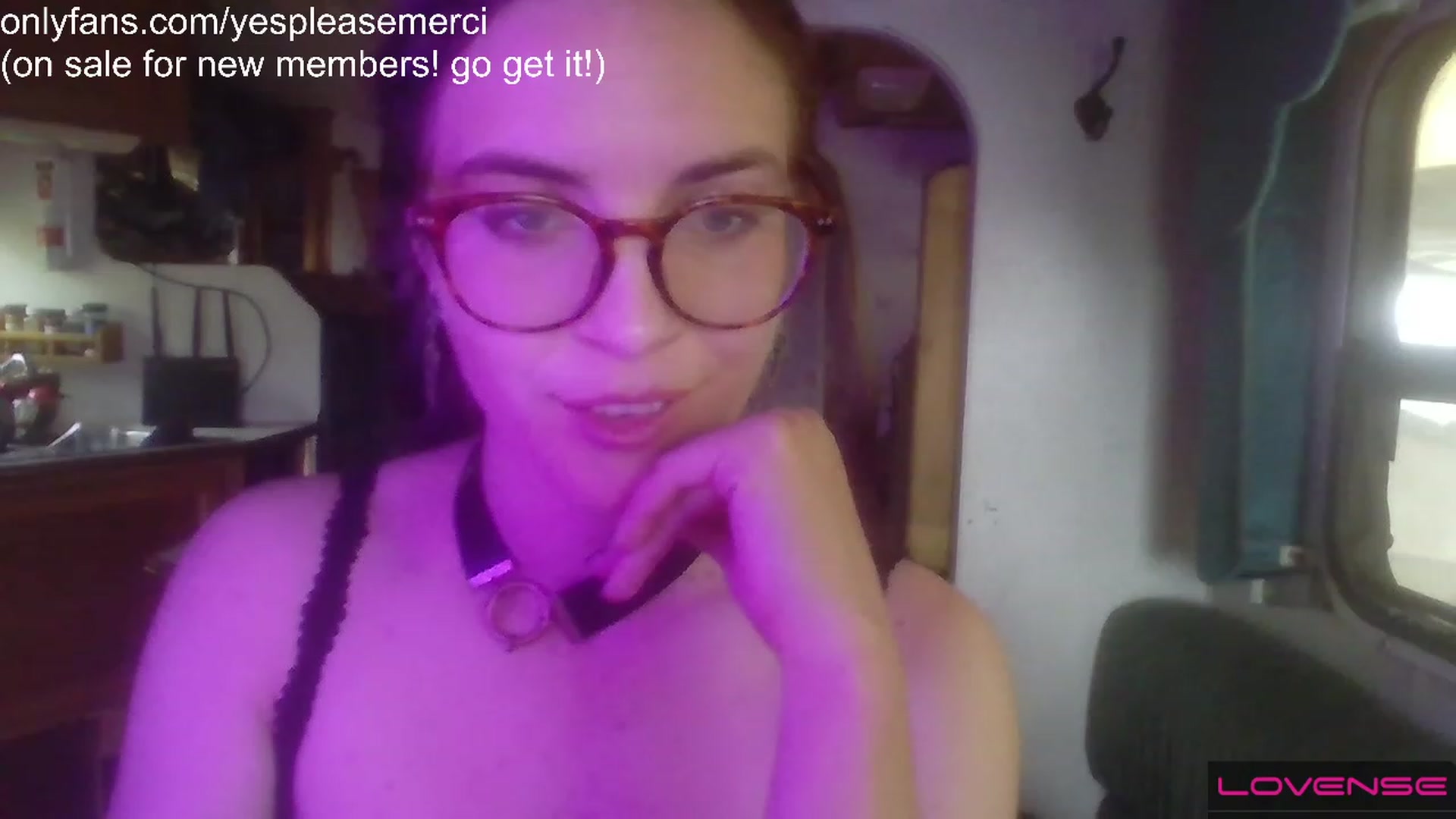 Gallery image thumbnail from yespleasemmhm's myfreecams stream on, 04/28/2023, 17:38 image 1 of 20