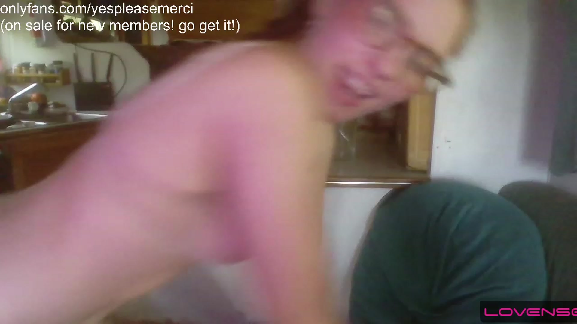 Gallery image thumbnail from yespleasemmhm's myfreecams stream on, 04/29/2023, 17:26 image 1 of 20
