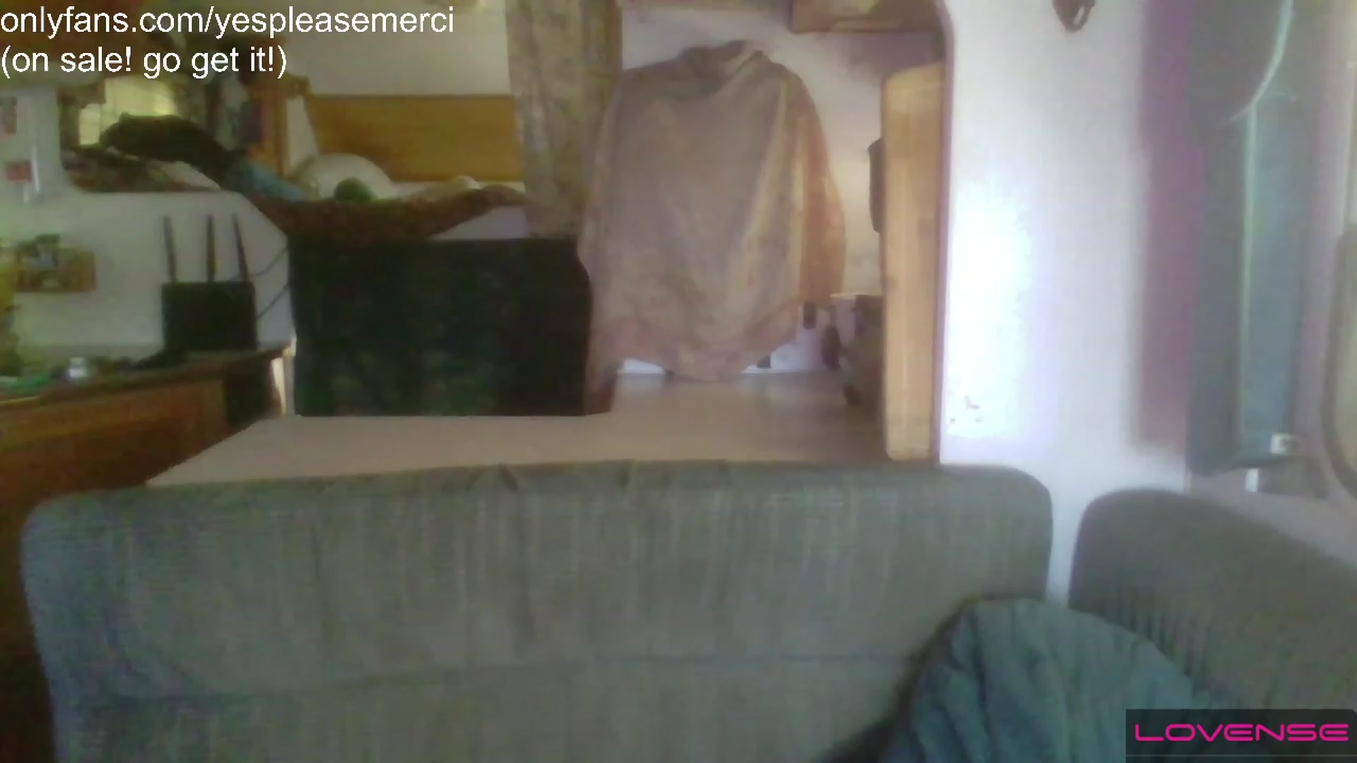 Gallery image thumbnail from yespleasemmhm's myfreecams stream on, 05/10/2023, 16:21 image 7 of 20