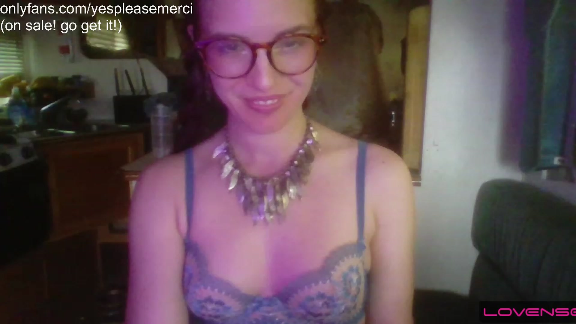 Gallery image thumbnail from yespleasemmhm's myfreecams stream on, 05/15/2023, 18:37 image 5 of 20