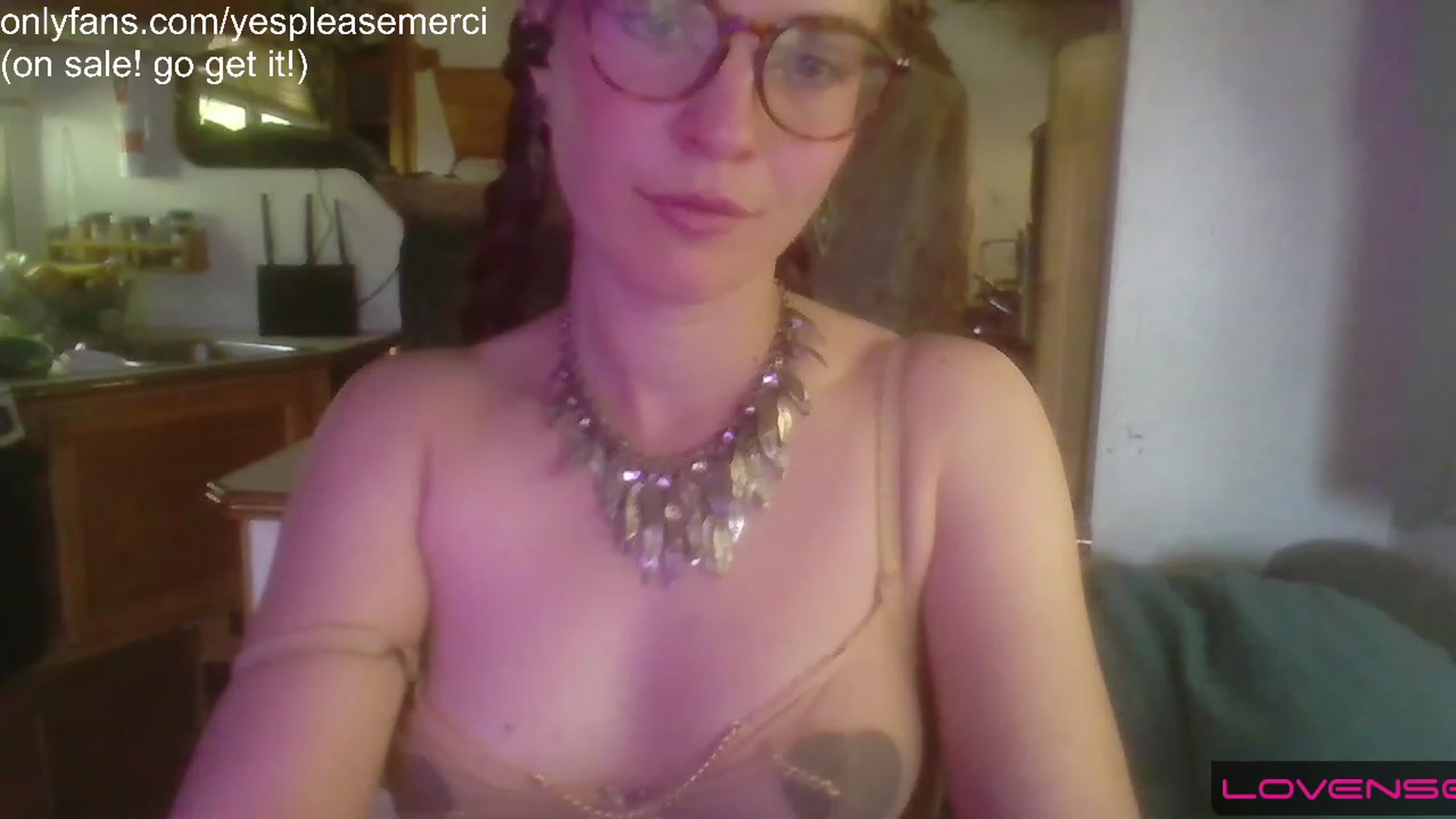Gallery image thumbnail from yespleasemmhm's myfreecams stream on, 05/26/2023, 14:16 image 2 of 20