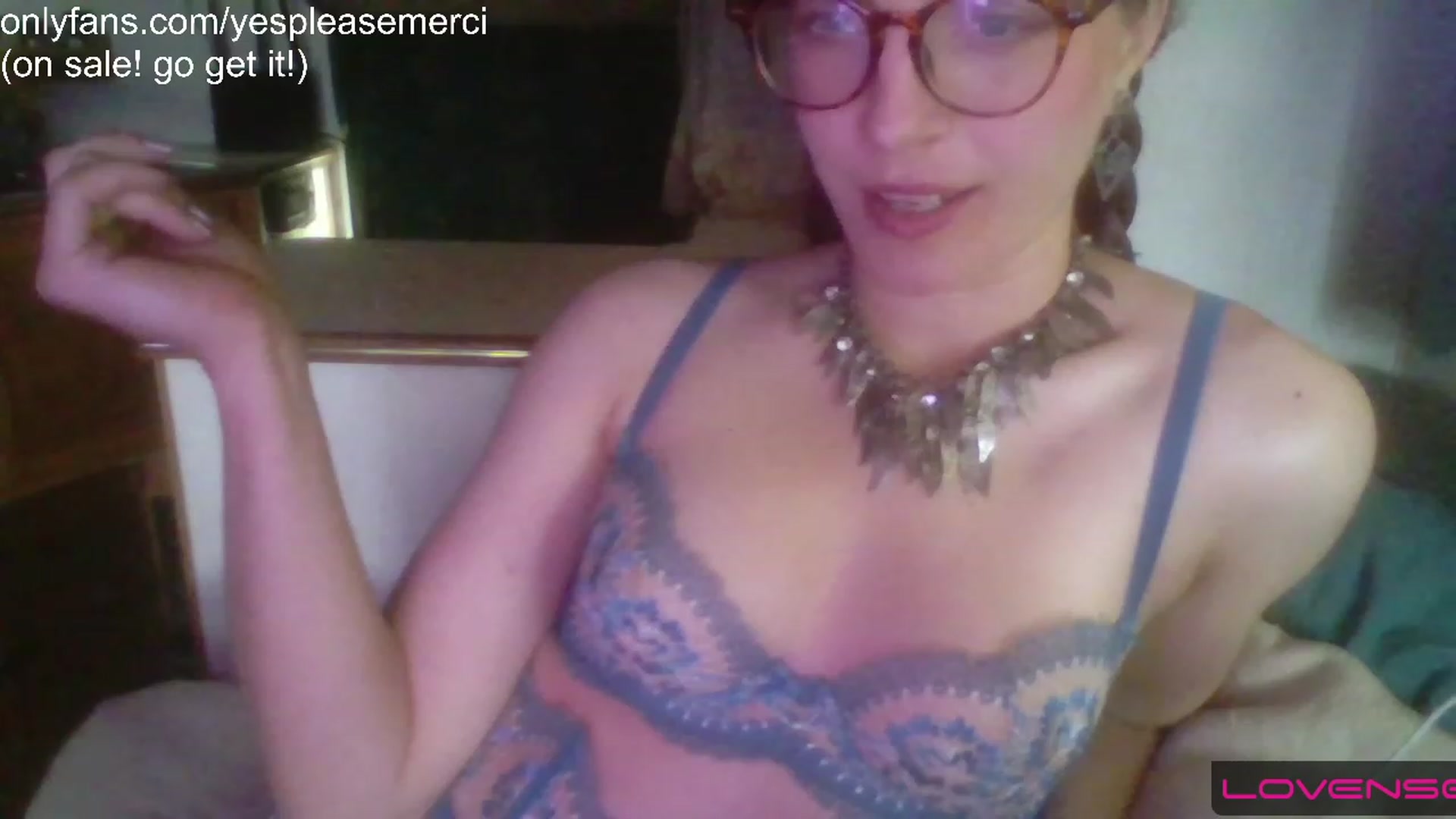 Gallery image thumbnail from yespleasemmhm's myfreecams stream on, 05/31/2023, 14:51 image 9 of 20