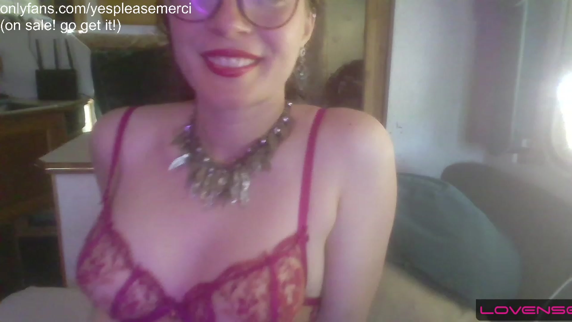 Gallery image thumbnail from yespleasemmhm's myfreecams stream on, 06/01/2023, 14:18 image 9 of 20