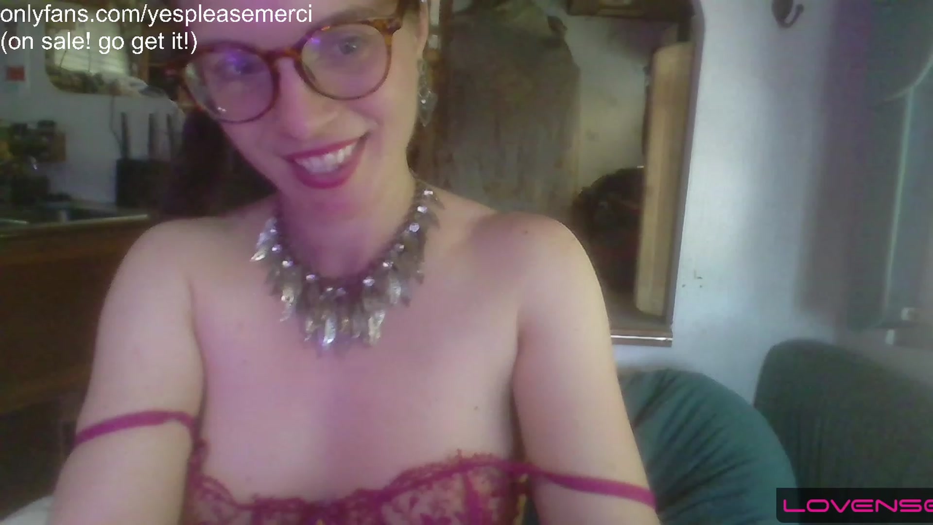 Gallery image thumbnail from yespleasemmhm's myfreecams stream on, 06/01/2023, 18:00 image 19 of 20