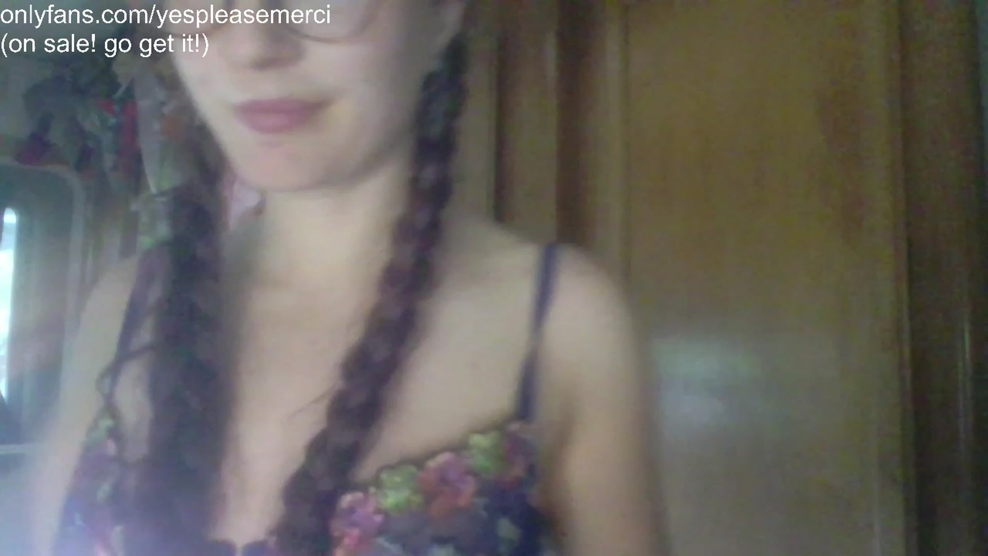 Gallery image thumbnail from yespleasemmhm's myfreecams stream on, 06/12/2023, 17:18 image 15 of 20