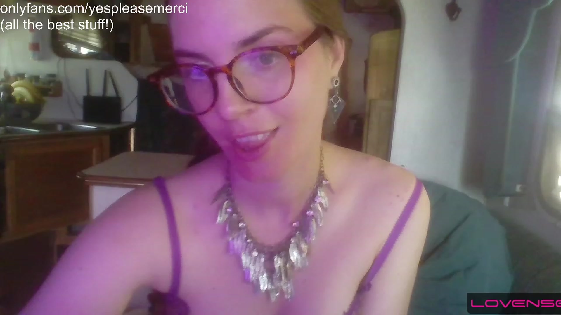 Gallery image thumbnail from yespleasemmhm's myfreecams stream on, 06/28/2023, 19:05 image 17 of 20