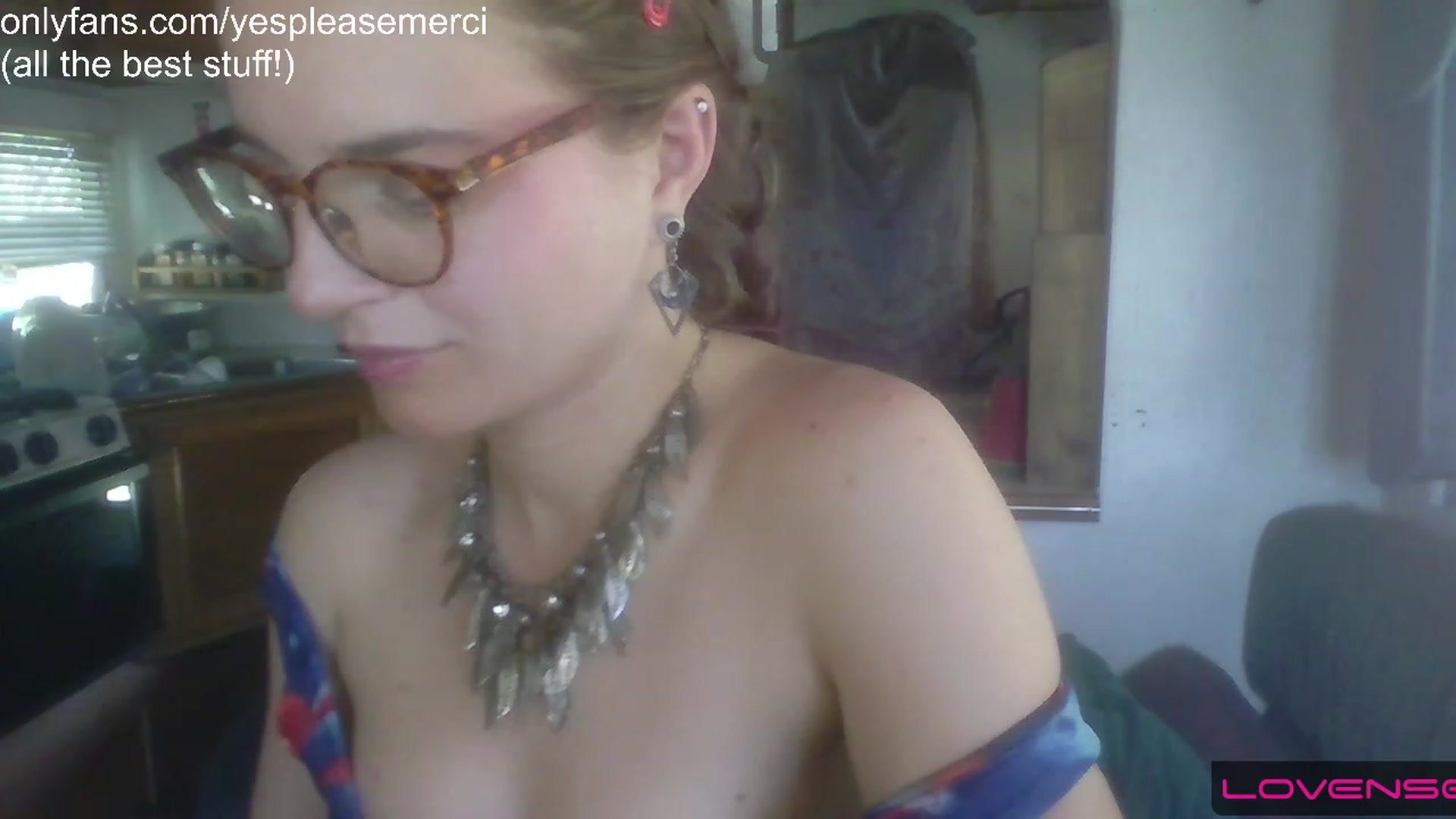 Gallery image thumbnail from yespleasemmhm's myfreecams stream on, 07/06/2023, 15:29 image 10 of 20