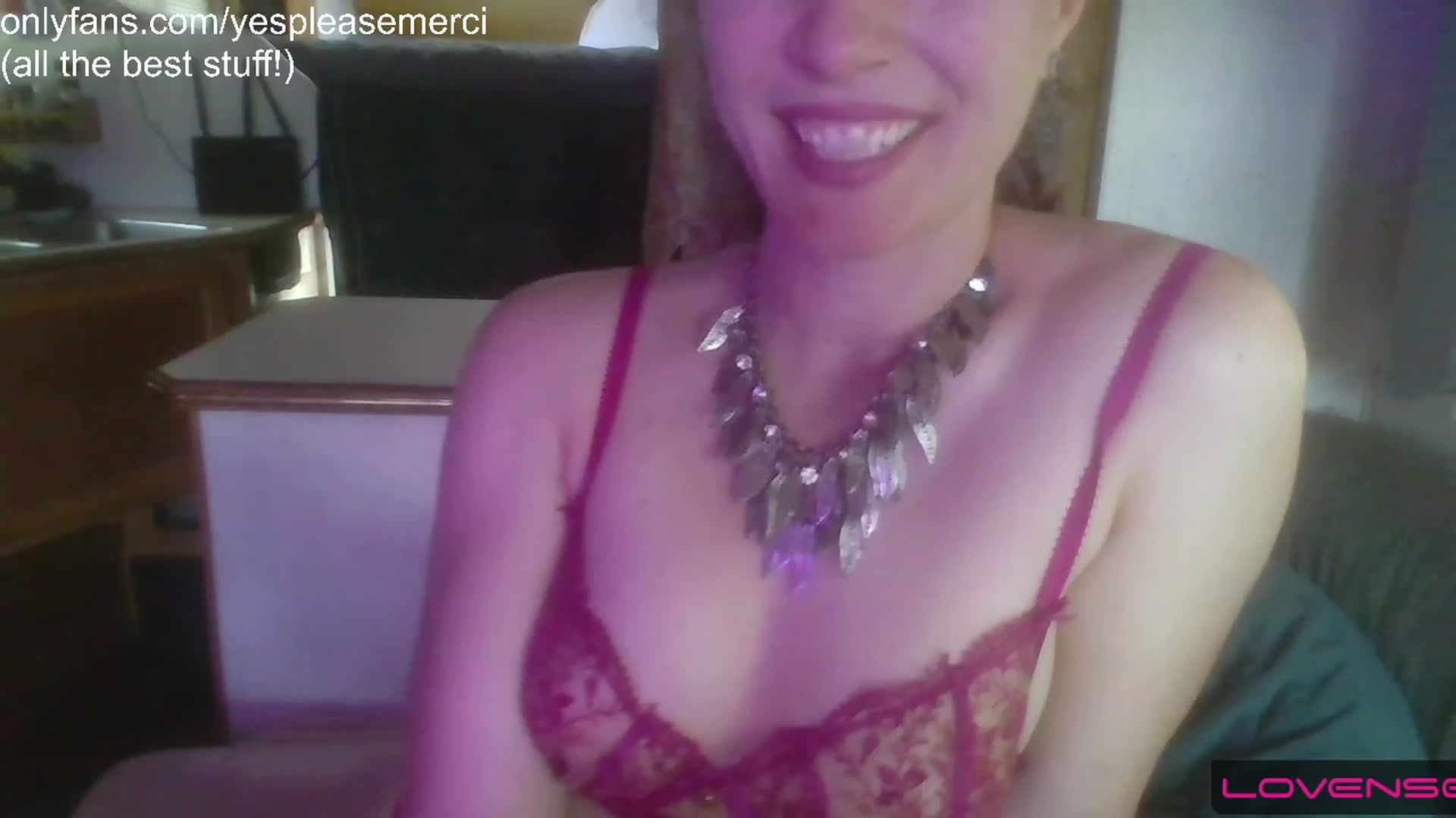 Gallery image thumbnail from yespleasemmhm's myfreecams stream on, 07/10/2023, 18:30 image 16 of 20