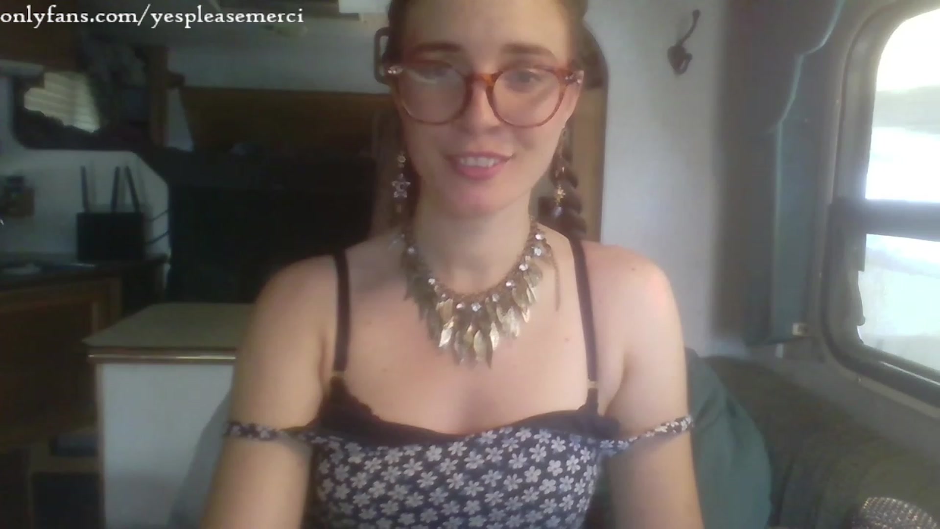 Gallery image thumbnail from yespleasemmhm's myfreecams stream on, 08/04/2023, 17:27 image 8 of 20