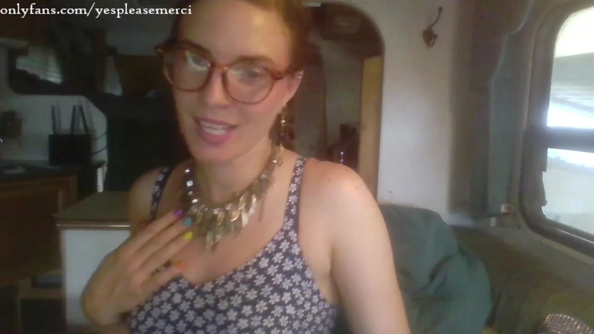 Gallery image thumbnail from yespleasemmhm's myfreecams stream on, 08/04/2023, 17:27 image 1 of 20