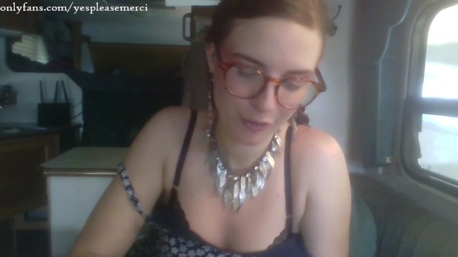 Gallery image thumbnail from yespleasemmhm's myfreecams stream on, 08/04/2023, 17:27 image 11 of 20