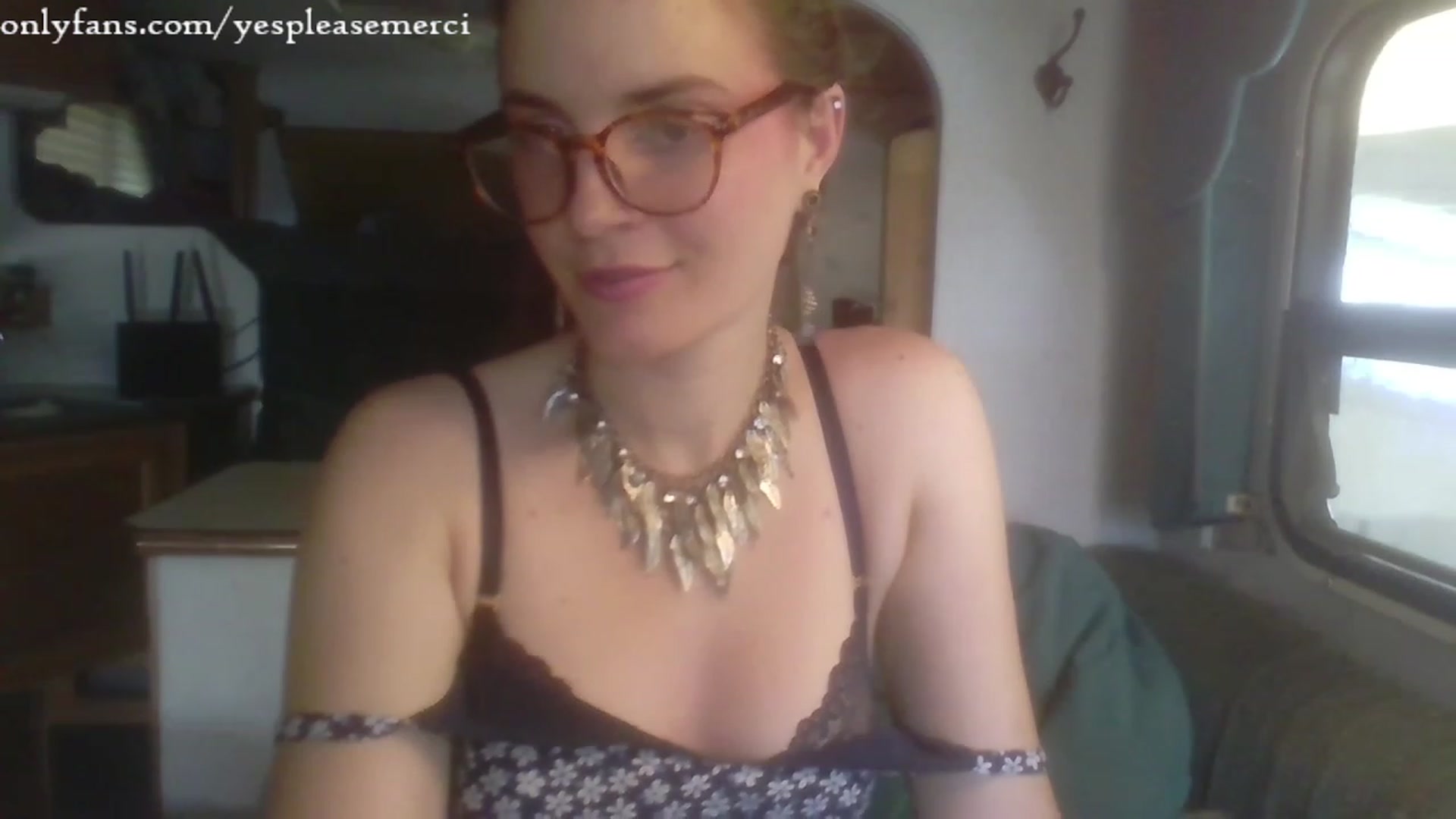 Gallery image thumbnail from yespleasemmhm's myfreecams stream on, 08/04/2023, 17:27 image 14 of 20