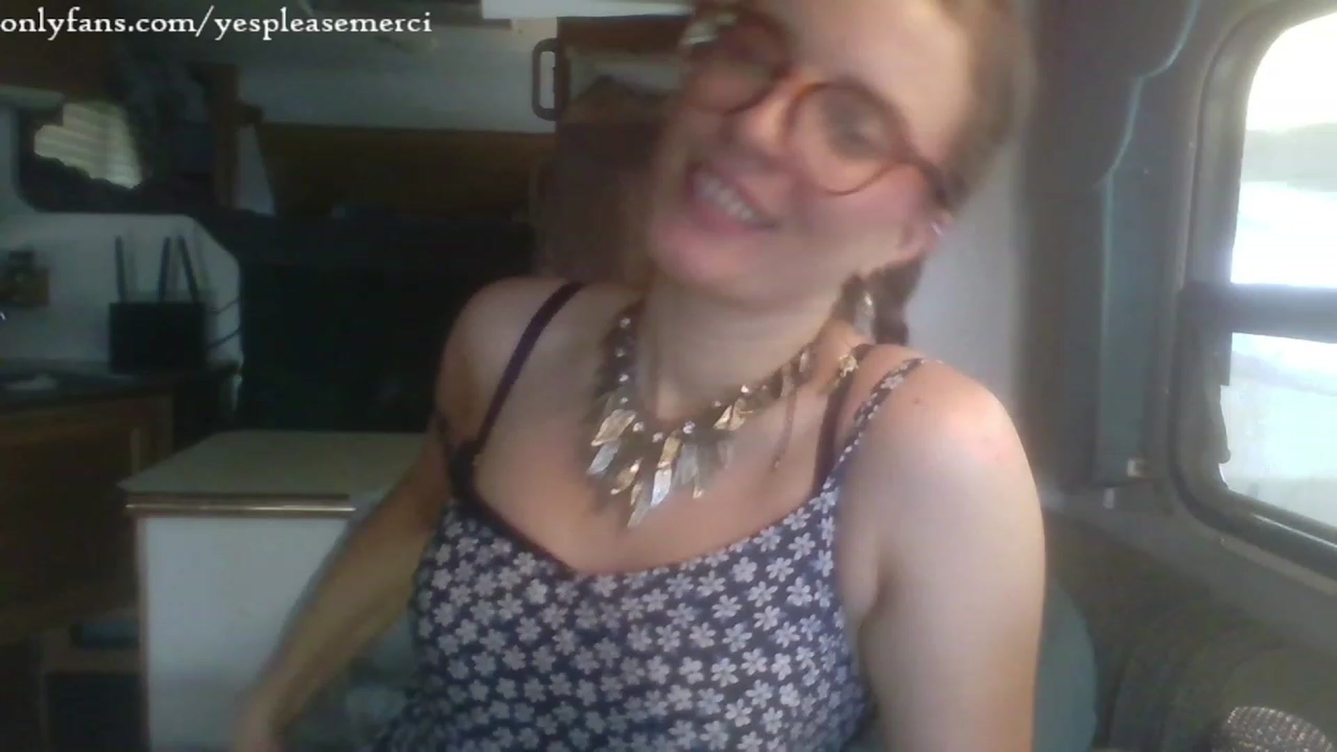 Gallery image thumbnail from yespleasemmhm's myfreecams stream on, 08/04/2023, 17:27 image 7 of 20