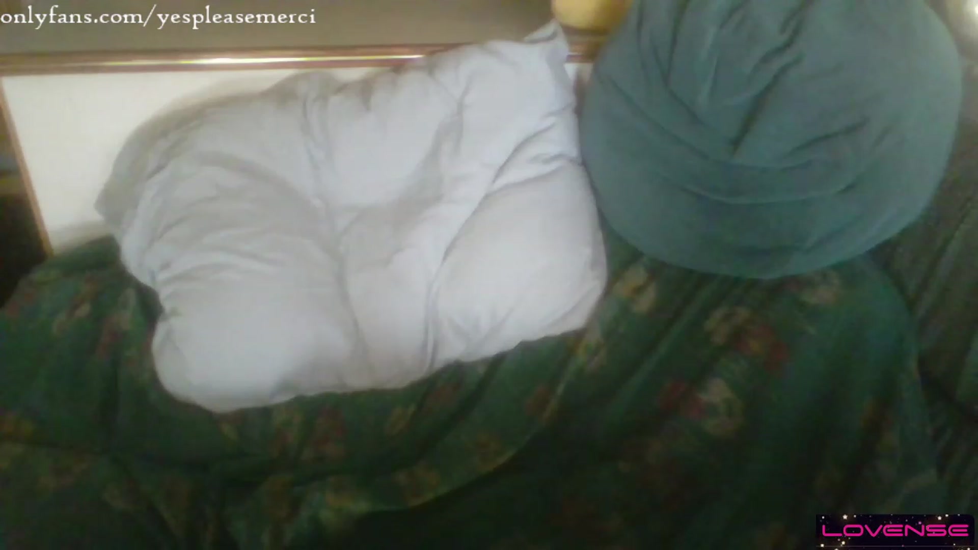 Gallery image thumbnail from yespleasemmhm's myfreecams stream on, 08/07/2023, 20:50 image 10 of 20