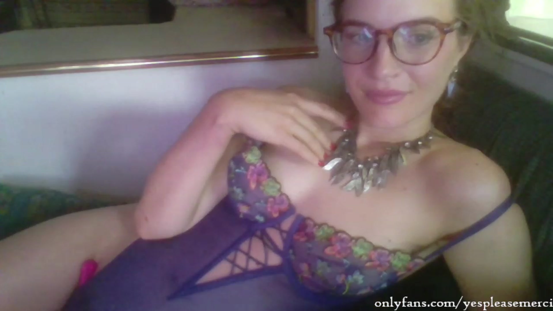 Gallery image thumbnail from yespleasemmhm's myfreecams stream on, 08/16/2023, 16:14 image 11 of 20