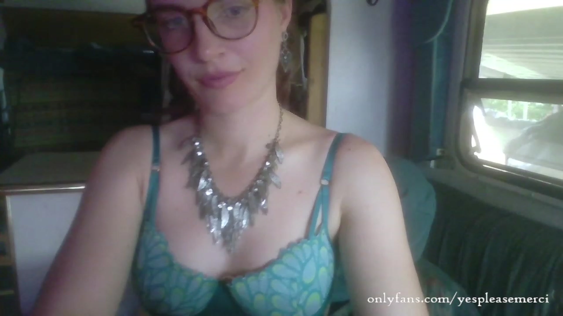 Gallery image thumbnail from yespleasemmhm's myfreecams stream on, 08/25/2023, 19:27 image 19 of 20