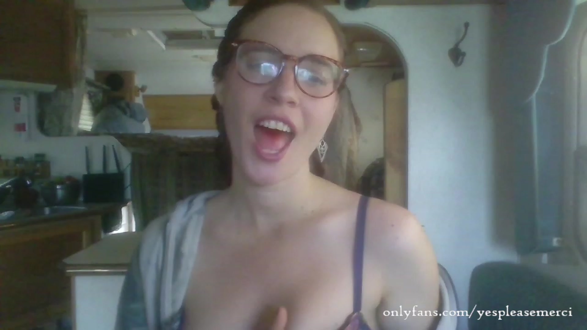 Gallery image thumbnail from yespleasemmhm's myfreecams stream on, 09/18/2023, 14:25 image 3 of 20