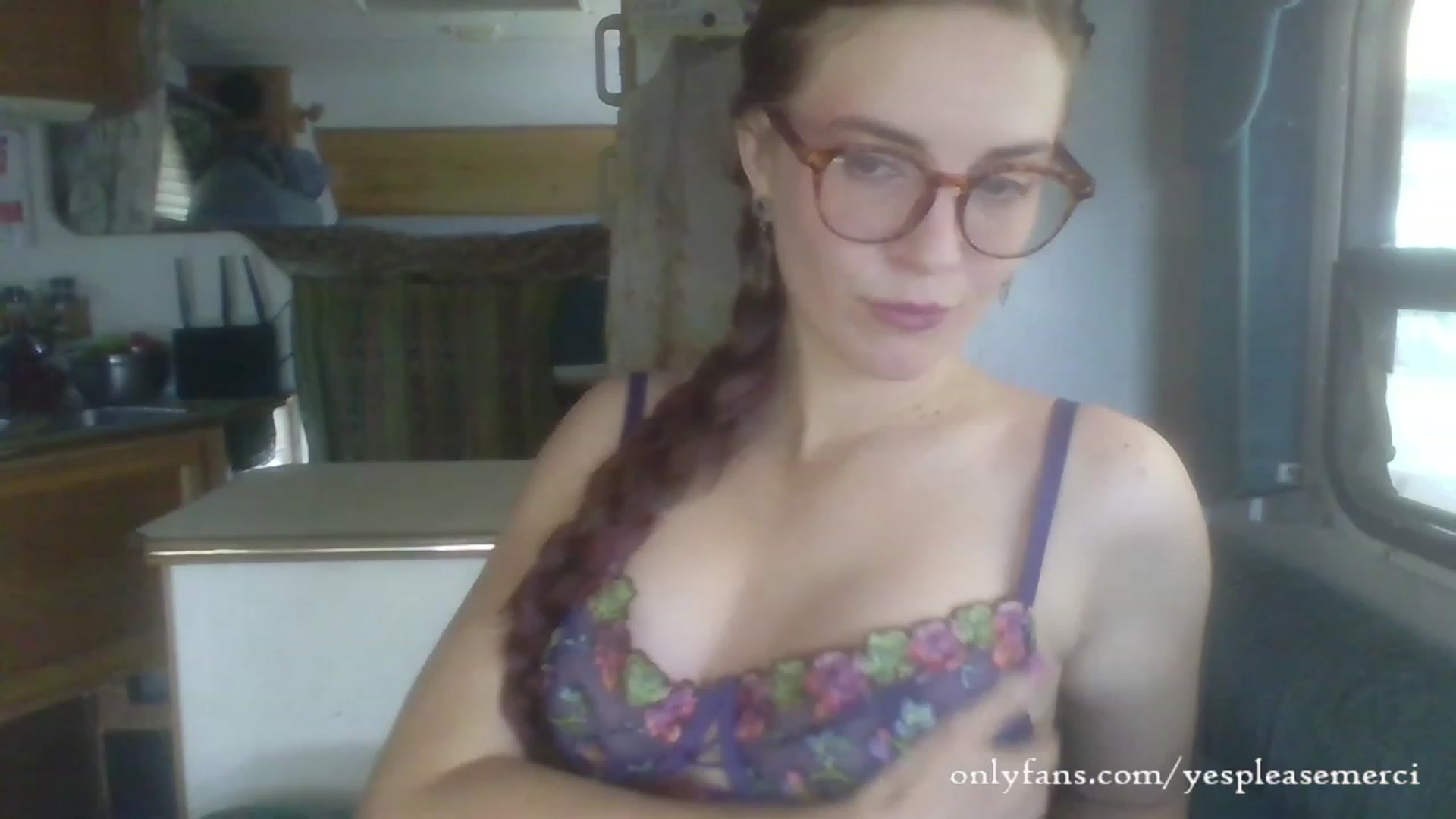 Gallery image thumbnail from yespleasemmhm's myfreecams stream on, 09/18/2023, 15:42 image 5 of 20