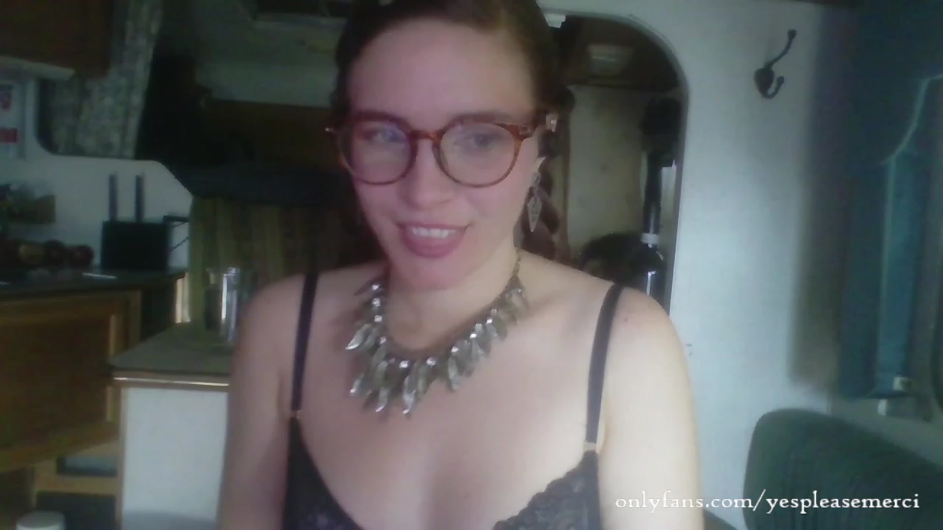 Gallery image thumbnail from yespleasemmhm's myfreecams stream on, 10/06/2023, 18:12 image 1 of 20