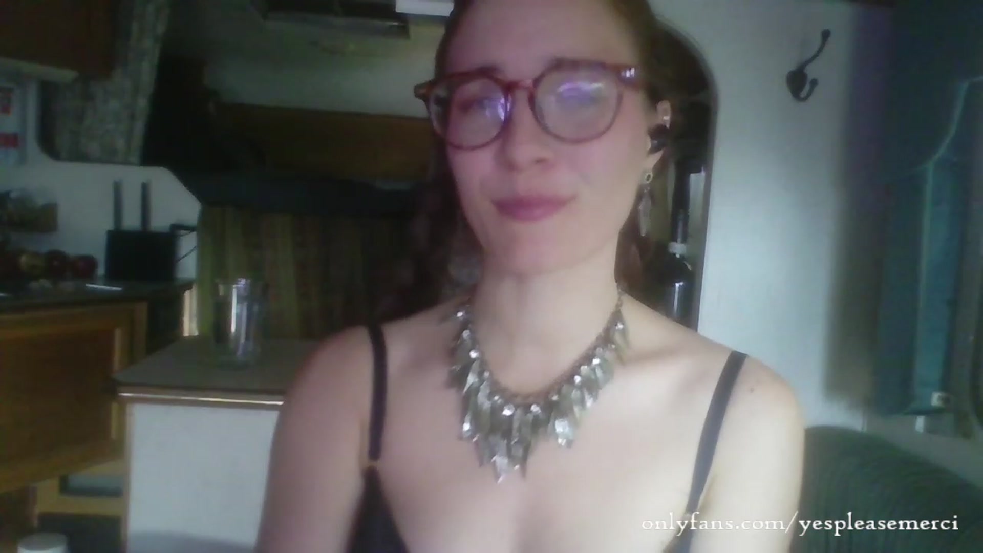 Gallery image thumbnail from yespleasemmhm's myfreecams stream on, 10/06/2023, 18:12 image 3 of 20