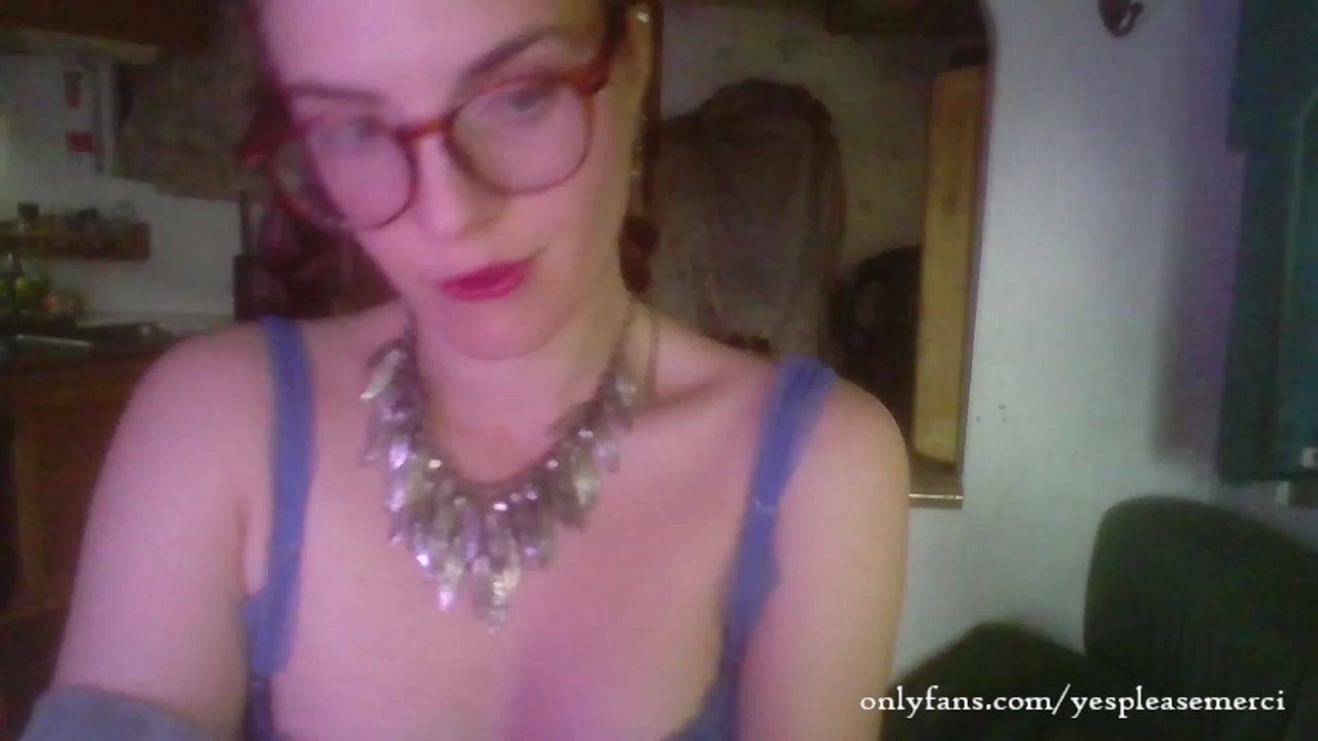 Gallery image thumbnail from yespleasemmhm's myfreecams stream on, 10/16/2023, 15:53 image 16 of 20