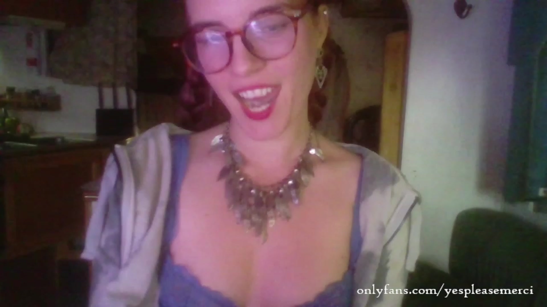 Gallery image thumbnail from yespleasemmhm's myfreecams stream on, 10/16/2023, 15:53 image 4 of 20
