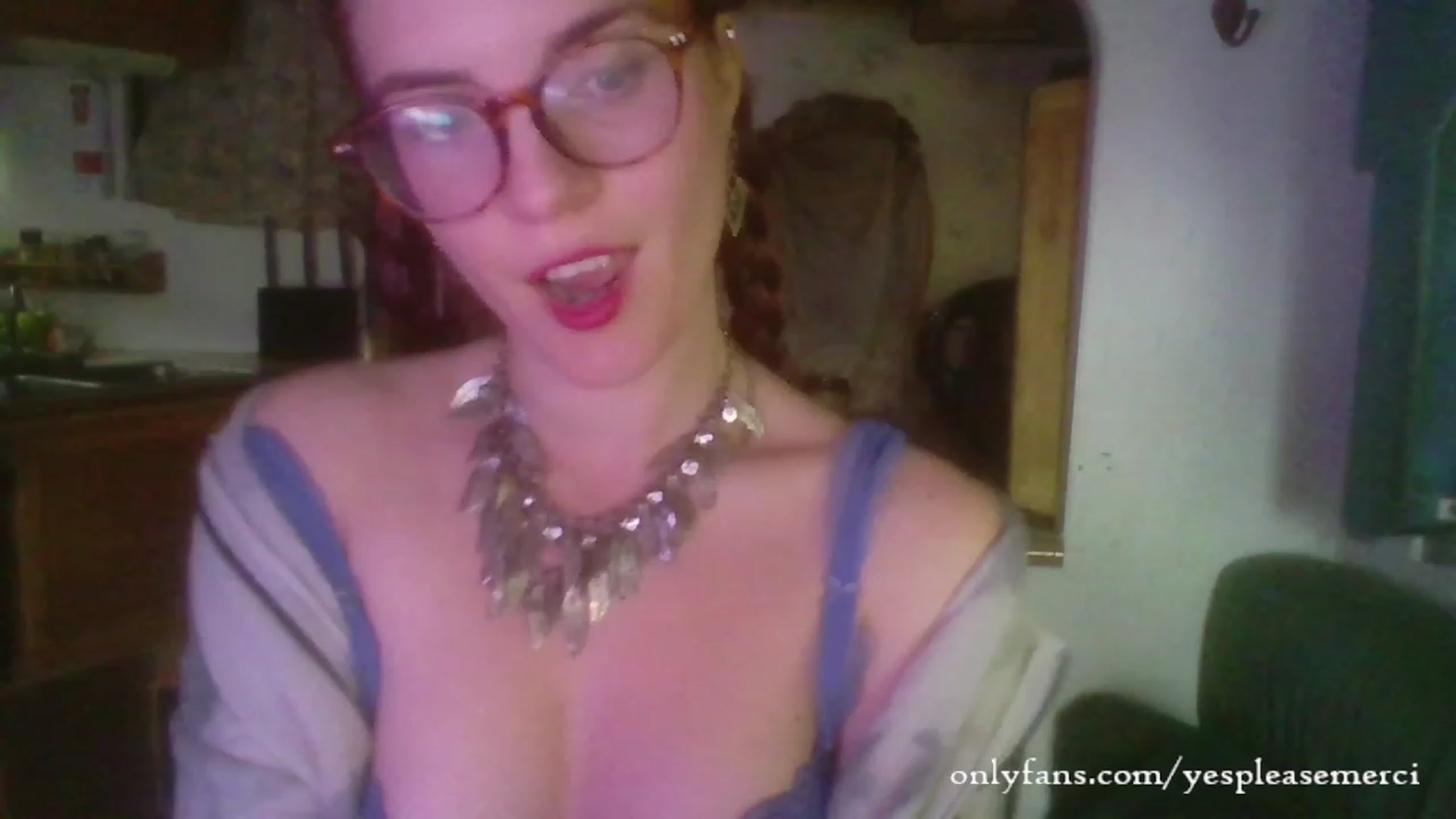 Gallery image thumbnail from yespleasemmhm's myfreecams stream on, 10/16/2023, 15:53 image 9 of 20