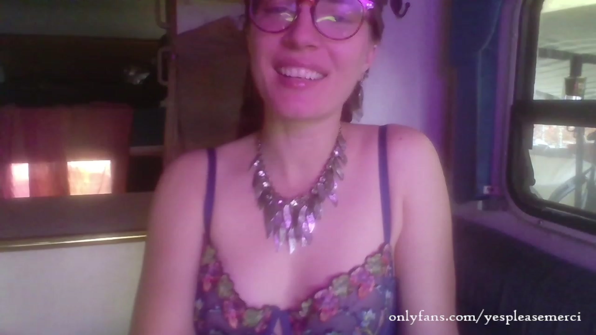Gallery image thumbnail from yespleasemmhm's myfreecams stream on, 10/27/2023, 19:35 image 2 of 20