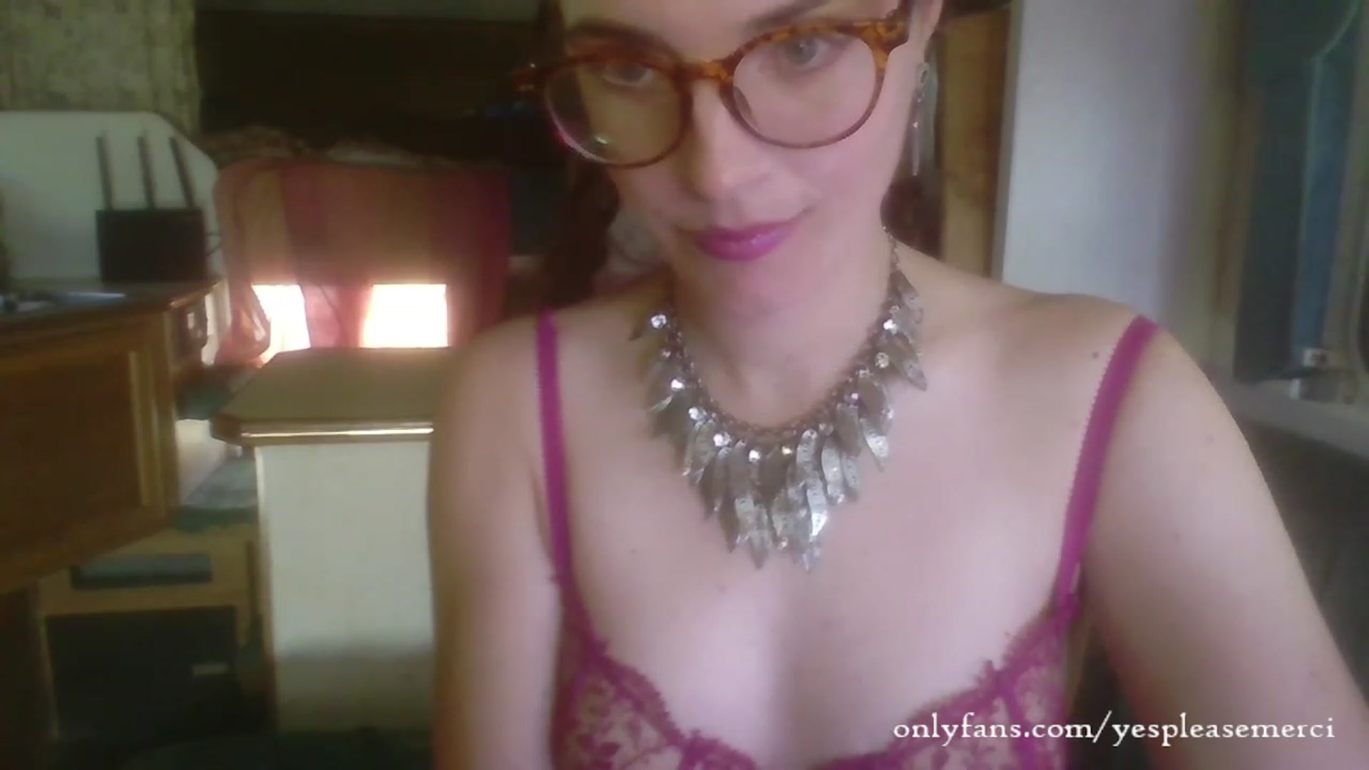 Gallery image thumbnail from yespleasemmhm's myfreecams stream on, 11/08/2023, 17:05 image 13 of 20