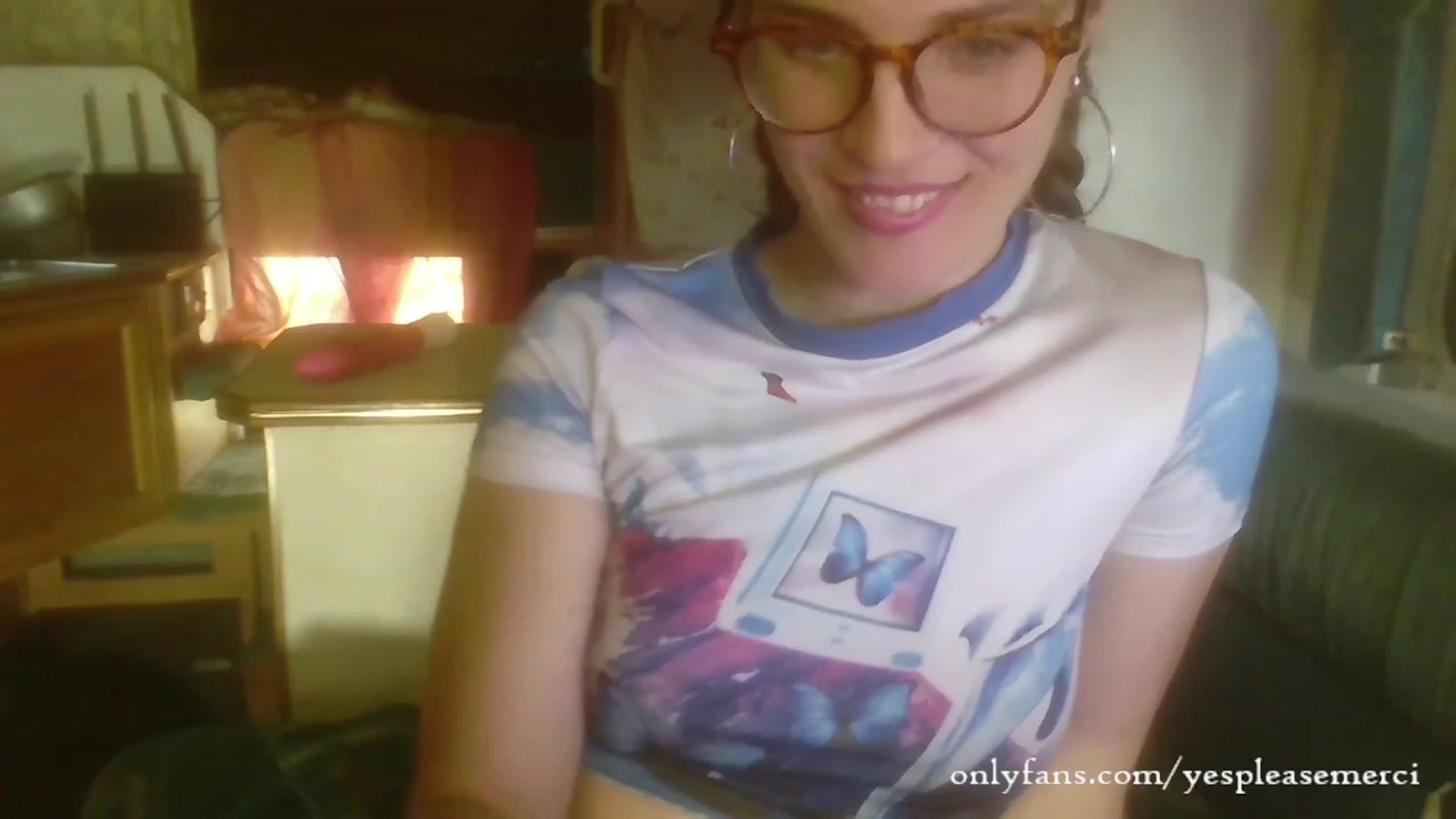 Gallery image thumbnail from yespleasemmhm's myfreecams stream on, 11/08/2023, 19:04 image 3 of 20