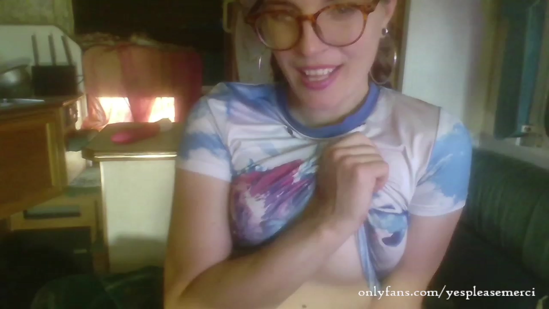 Gallery image thumbnail from yespleasemmhm's myfreecams stream on, 11/08/2023, 19:04 image 1 of 20