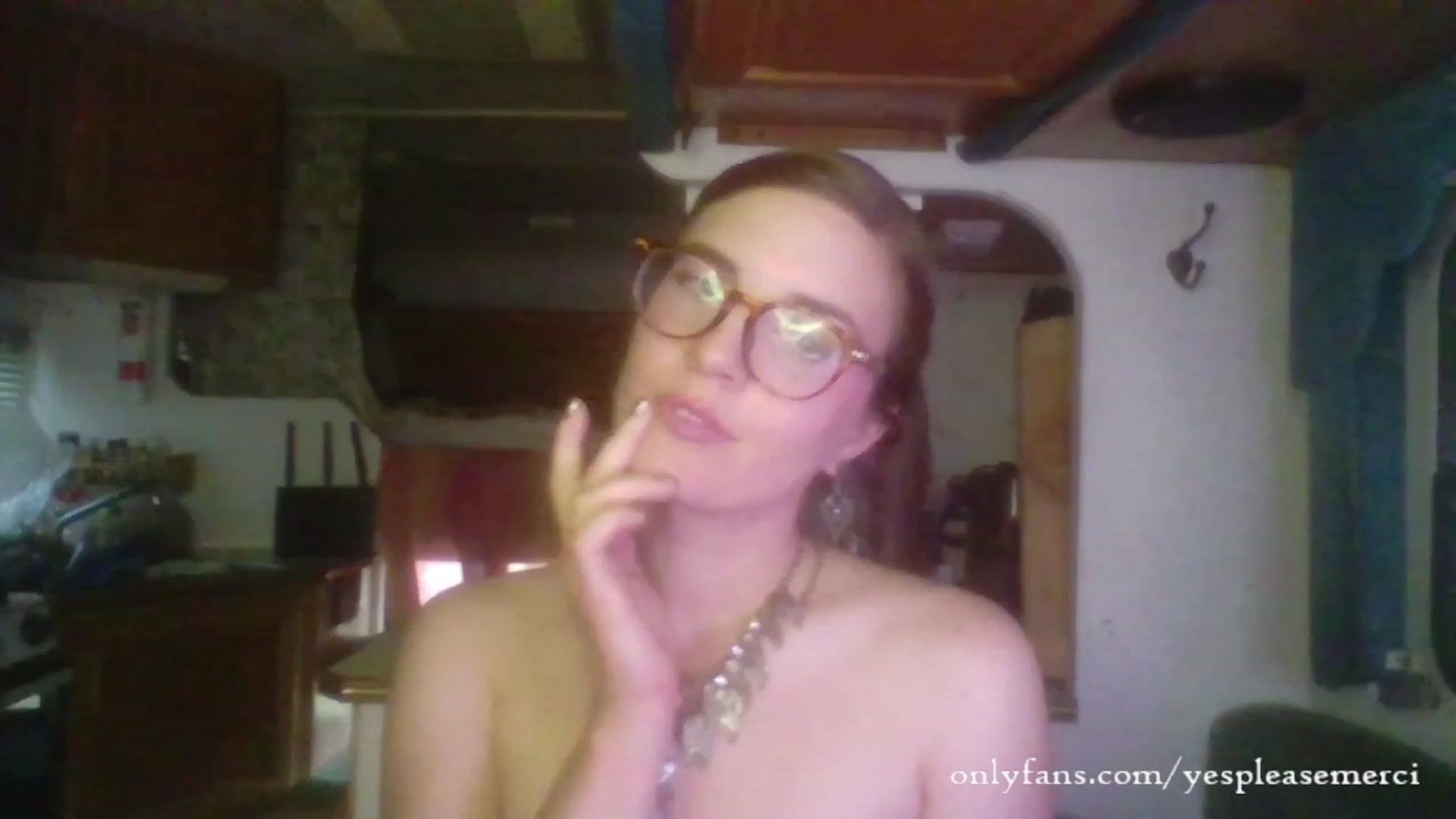 Gallery image thumbnail from yespleasemmhm's myfreecams stream on, 11/10/2023, 19:45 image 17 of 20