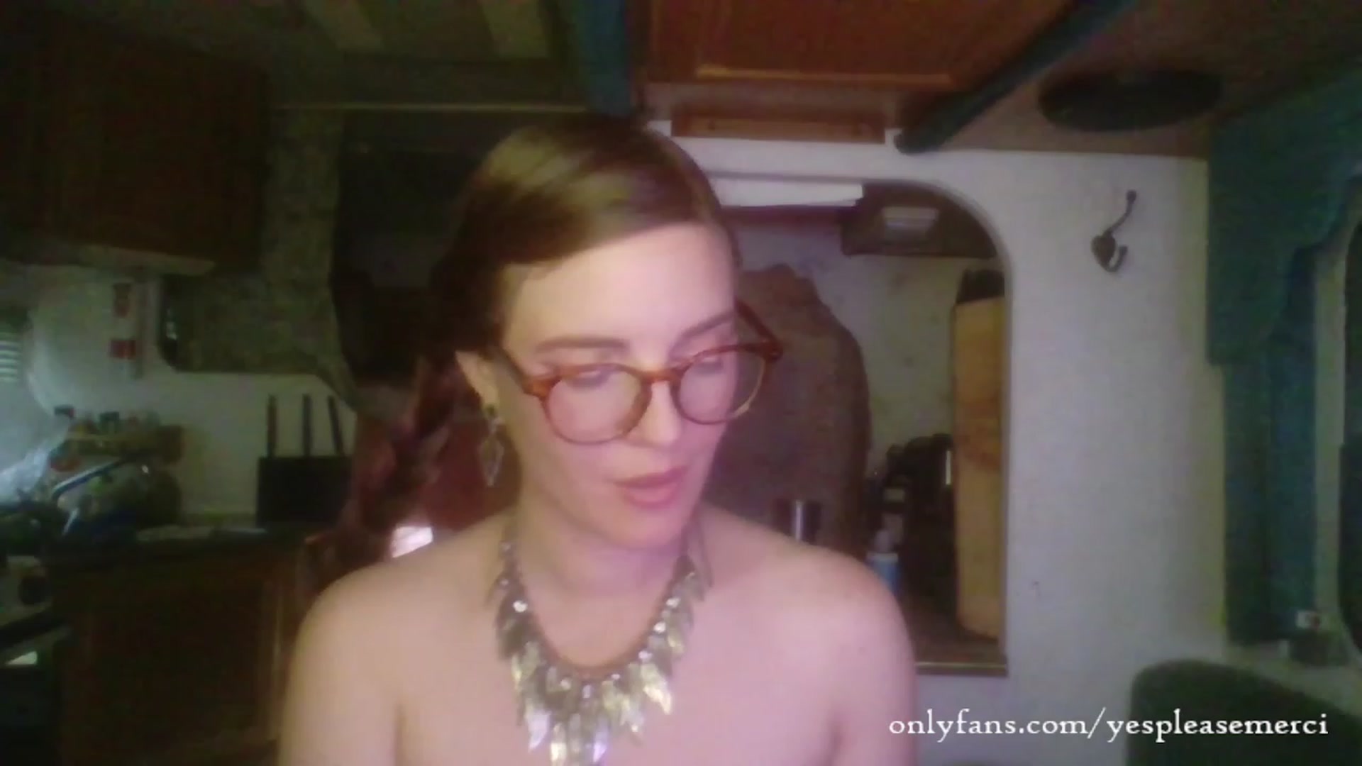 Gallery image thumbnail from yespleasemmhm's myfreecams stream on, 11/10/2023, 19:45 image 10 of 20