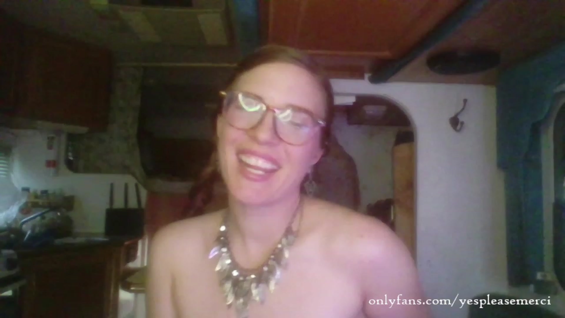 Gallery image thumbnail from yespleasemmhm's myfreecams stream on, 11/10/2023, 19:45 image 3 of 20