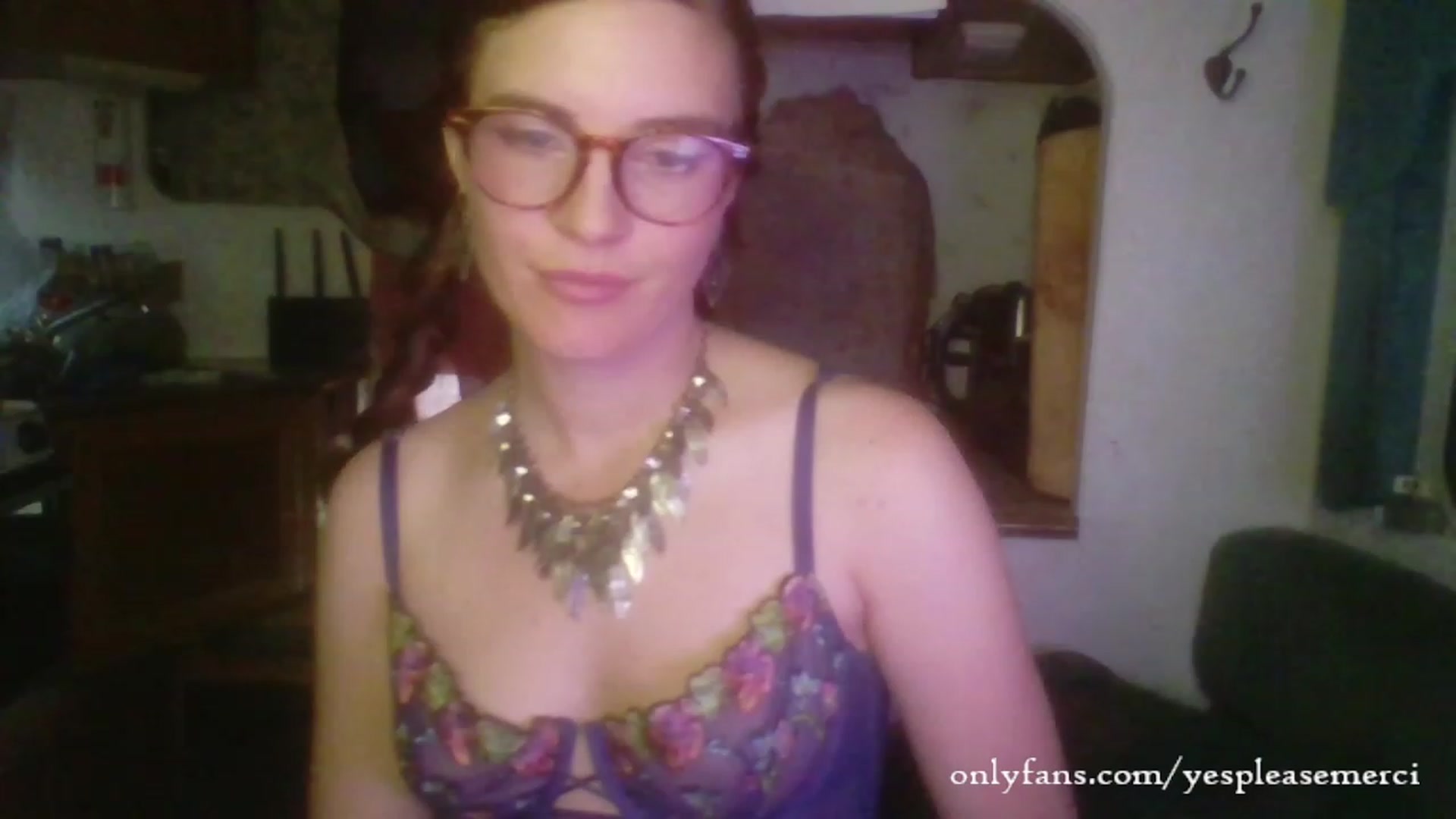 Gallery image thumbnail from yespleasemmhm's myfreecams stream on, 11/10/2023, 20:44 image 1 of 20